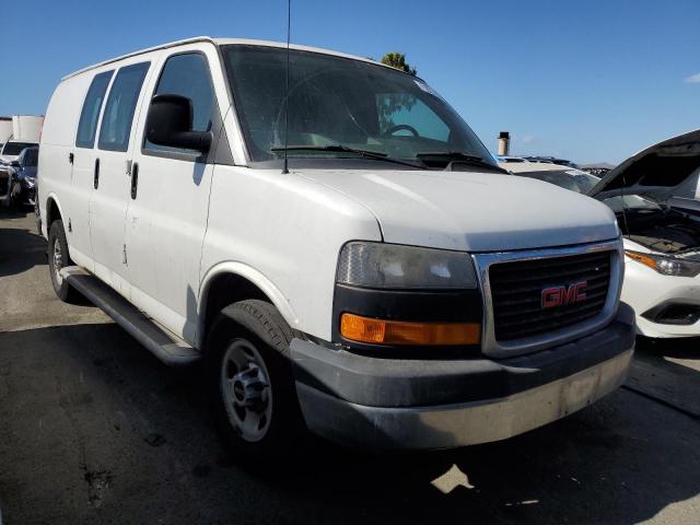 1GTW7FCA3E1906481 - 2014 GMC SAVANA G2500 WHITE photo 4