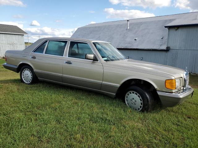 WDBCA35D2GA246302 - 1986 MERCEDES-BENZ 420 SEL GOLD photo 4