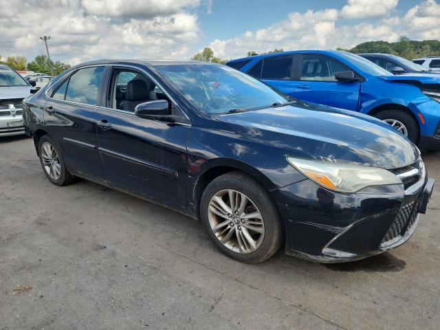 4T1BF1FK5HU407852 - 2017 TOYOTA CAMRY LE 黑色 照片 4