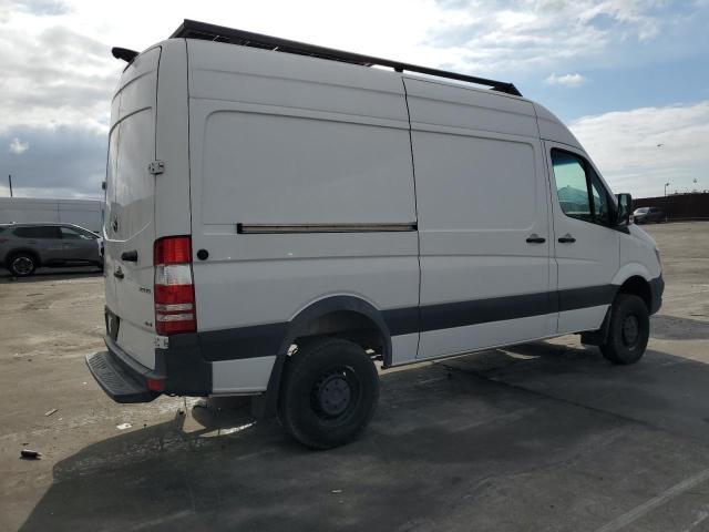 WD3FE7CD8JP594147 - 2018 MERCEDES-BENZ SPRINTER 2500 WHITE photo 3