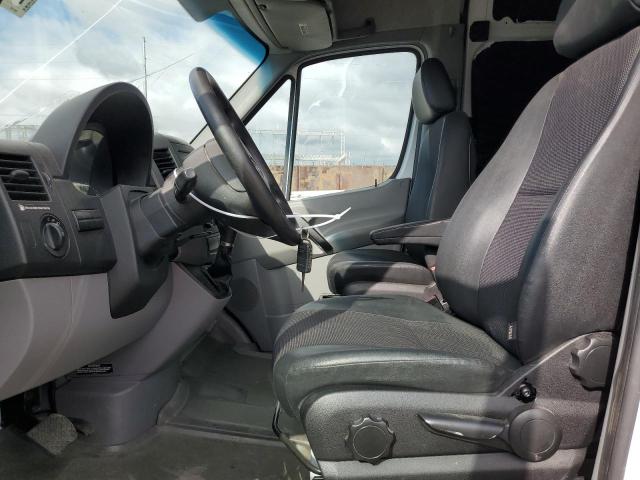 WD3FE7CD8JP594147 - 2018 MERCEDES-BENZ SPRINTER 2500 WHITE photo 7