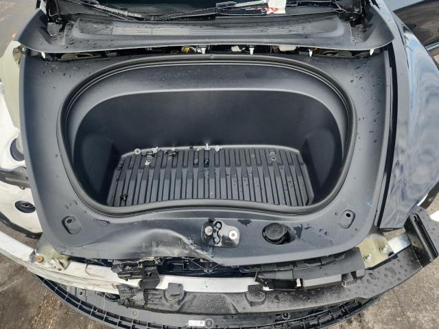 5YJ3E1EAXSF035378 - 2025 TESLA MODEL 3 BLACK photo 11