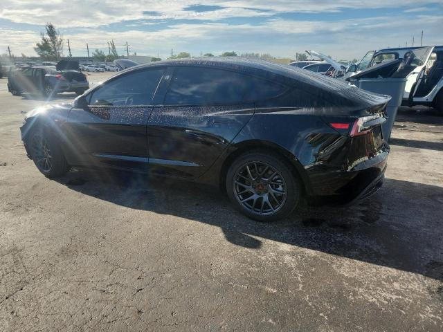 5YJ3E1EAXSF035378 - 2025 TESLA MODEL 3 BLACK photo 2