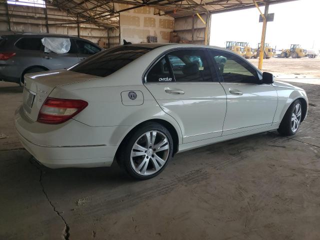 WDDGF81X28F120033 - 2008 MERCEDES-BENZ C 300 4MATIC WHITE photo 3