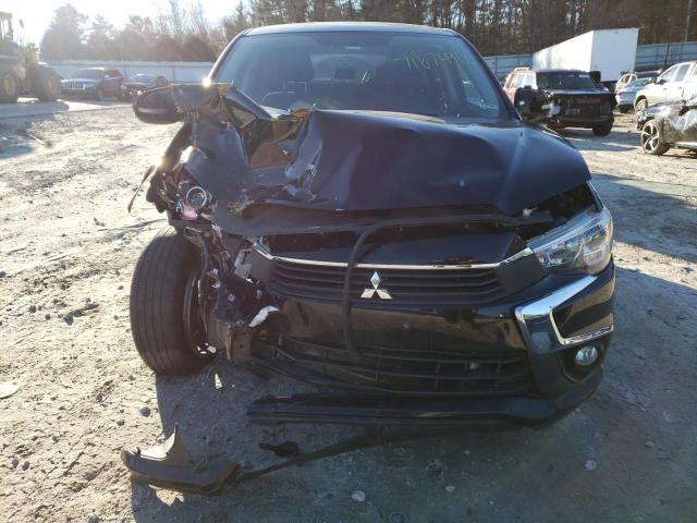 JA4AP3AU7HZ034053 - 2017 MITSUBISHI OUTLANDER ES BLACK photo 5