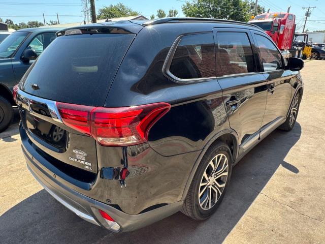 JA4AD3A32GZ004716 - 2016 MITSUBISHI OUTLANDER SE BLACK photo 4