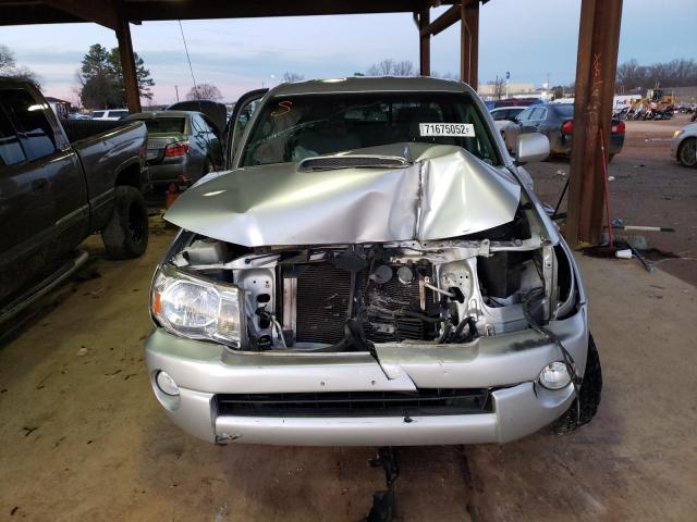 5TFLU4ENXBX015788 - 2011 TOYOTA TACOMA DOUBLE CAB 银色 照片 5