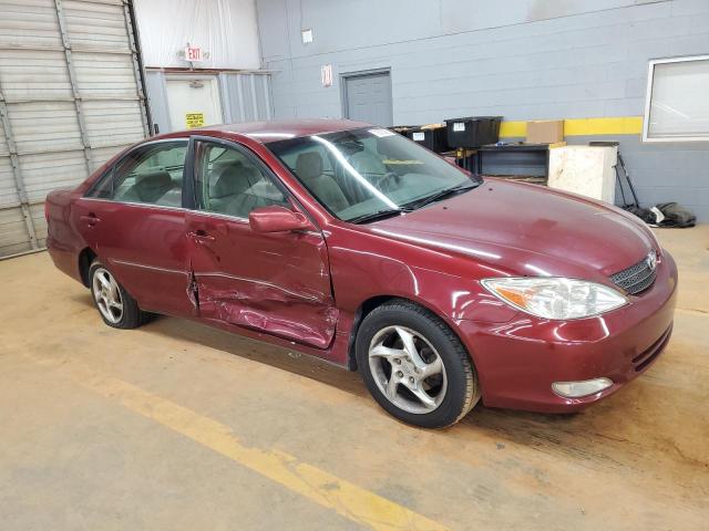 4T1BE32K93U195373 - 2003 TOYOTA CAMRY LE RED photo 4