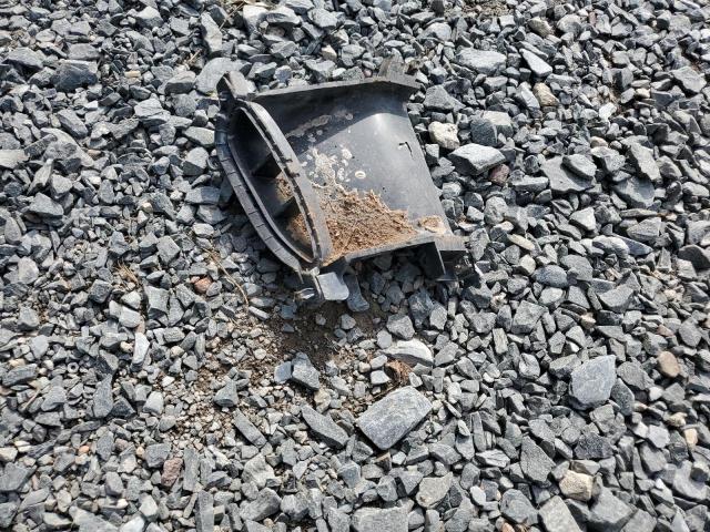 5XYZUDLA3FG267952 - 2015 HYUNDAI SANTA FE S SILVER photo 13