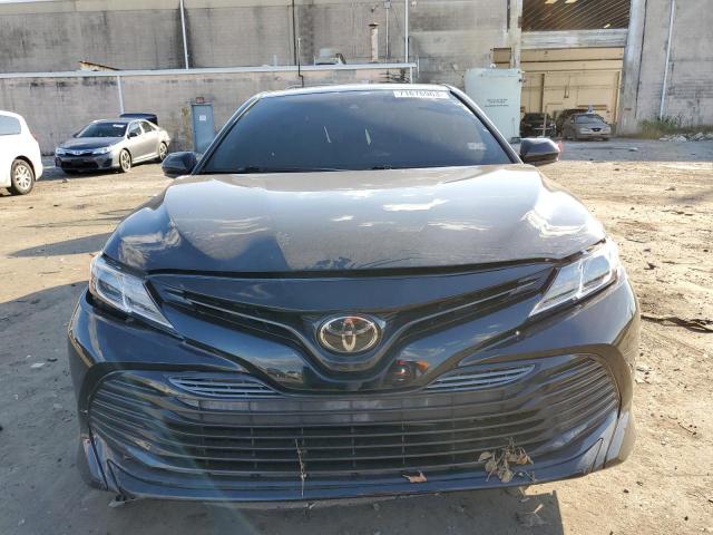 JTNB11HK1J3045624 - 2018 TOYOTA CAMRY L BLACK photo 5