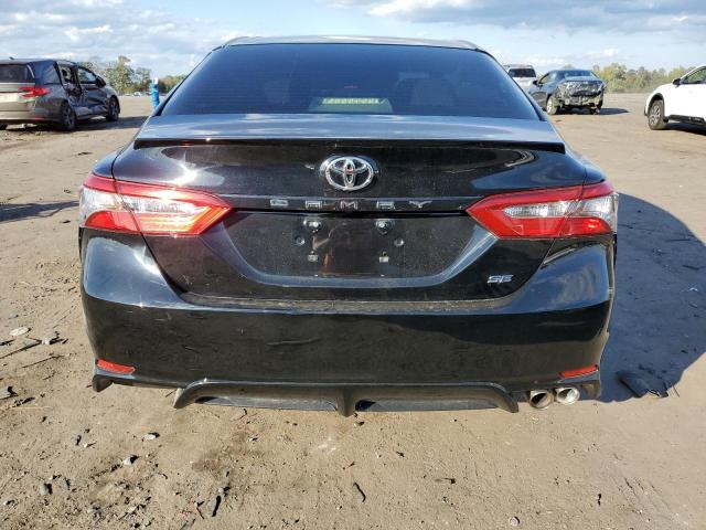 JTNB11HK1J3045624 - 2018 TOYOTA CAMRY L BLACK photo 6