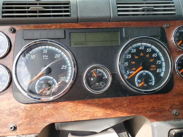 3AKJGLDR7JSHZ7177 - 2018 FREIGHTLINER CASCADIA 1 Blau Foto 8