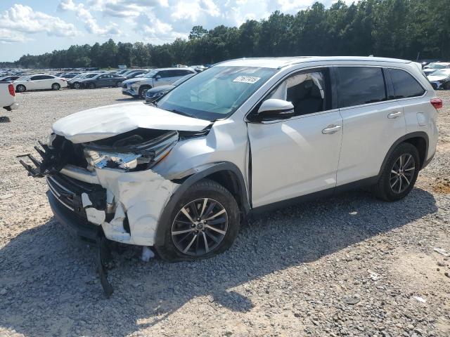 2019 TOYOTA HIGHLANDER SE, 