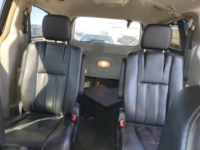 2C4RC1BG9FR611092 - 2015 CHRYSLER TOWN & COU TOURING BLACK photo 10