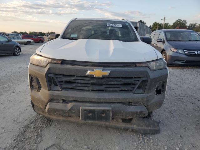 1GCGTBEC5R1111381 - 2024 CHEVROLET COLORADO WHITE photo 5