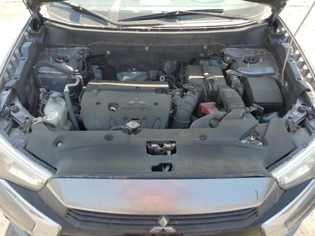 JA4AP3AU0GZ049041 - 2016 MITSUBISHI OUTLANDER ES GRAY photo 12