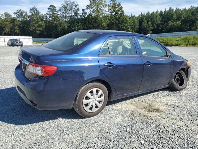5YFBU4EE6DP140591 - 2013 TOYOTA COROLLA BASE Bleu photo 3