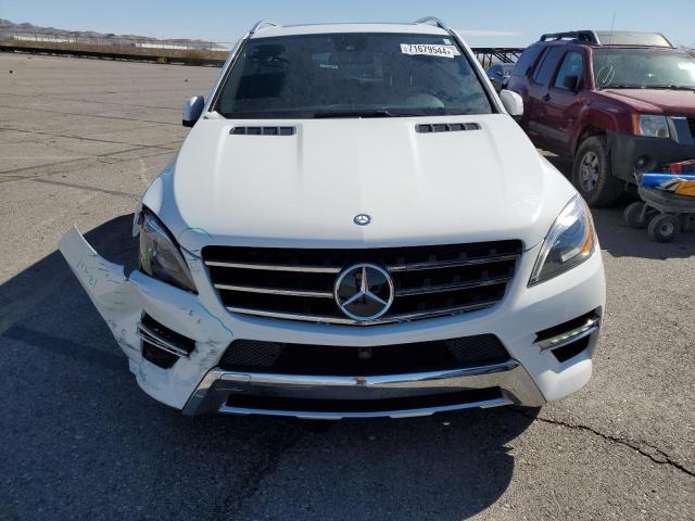 4JGDA5HBXFA506094 - 2015 MERCEDES-BENZ ML 350 4MATIC WHITE photo 5