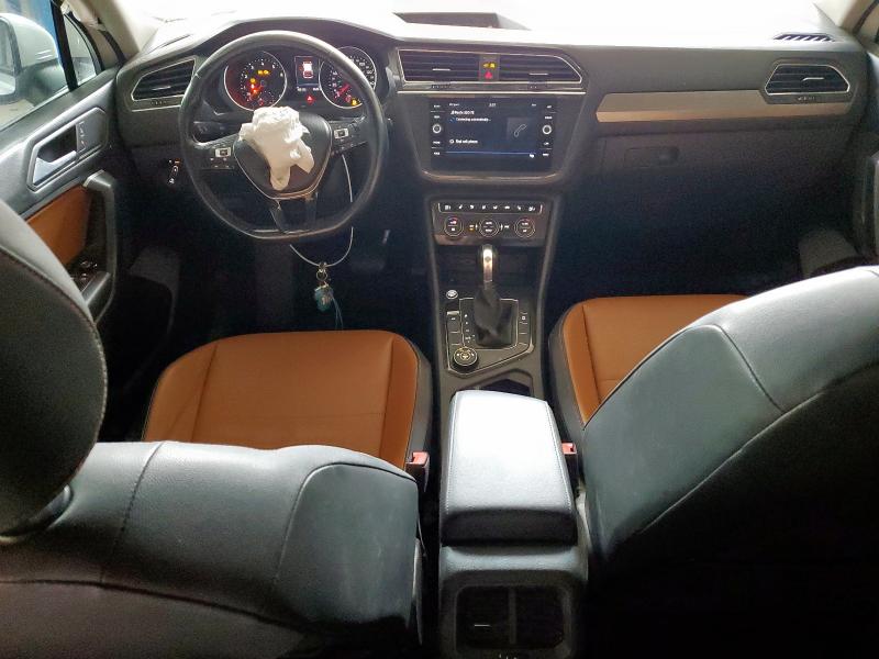 3VV2B7AX1KM100553 - 2019 VOLKSWAGEN TIGUAN SE Biały zdjęcie 8