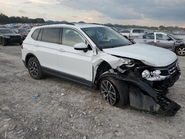 3VV3B7AX5LM032201 - 2020 VOLKSWAGEN TIGUAN SE WHITE photo 4