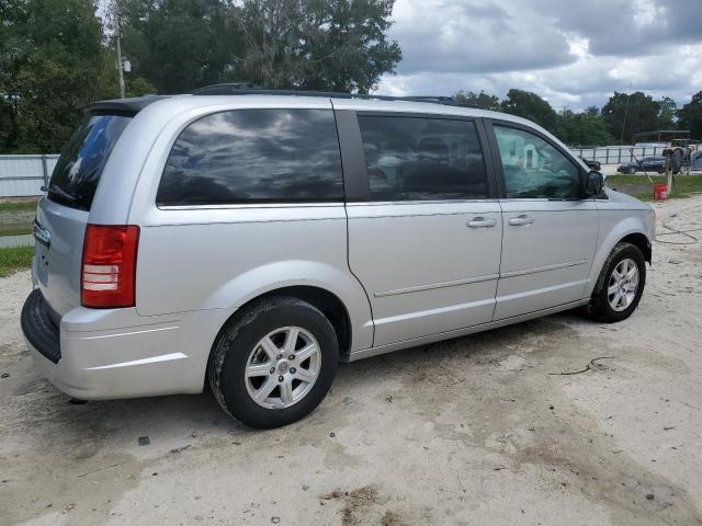 2A4RR5D1XAR397893 - 2010 CHRYSLER TOWN & COU TOURING SILVER photo 3