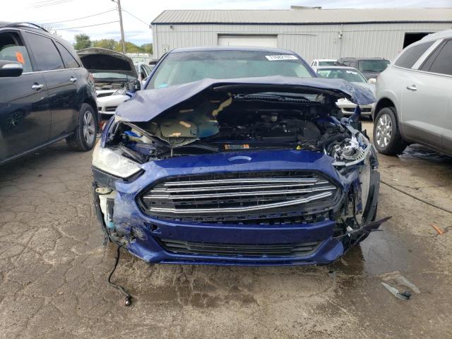 1FA6P0H72E5371393 - 2014 FORD FUSION SE BLUE photo 5