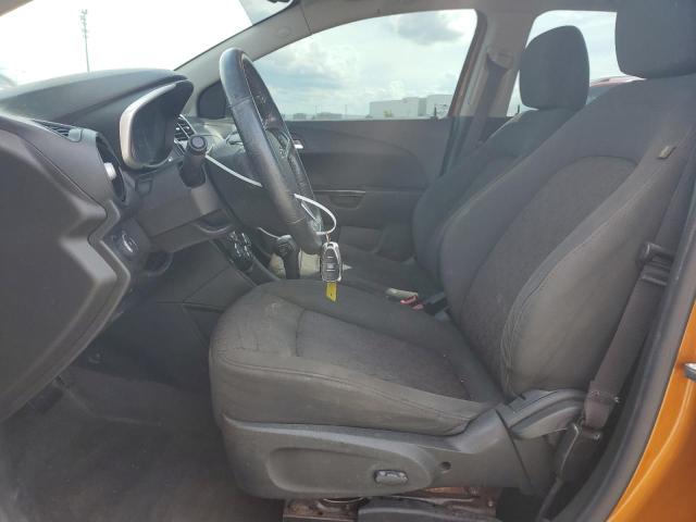 1G1JD6SB6K4138303 - 2019 CHEVROLET SONIC LT ნარინჯისფერი ფოტო 7