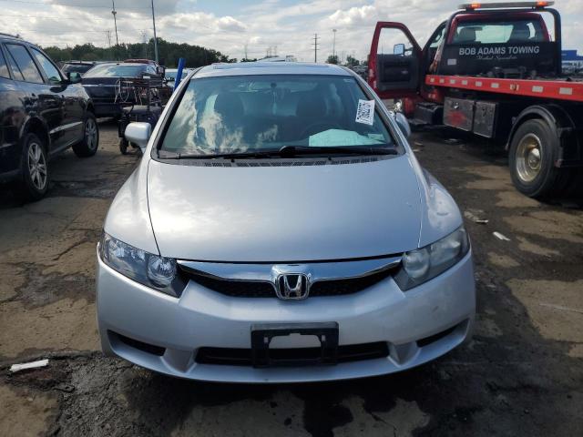 19XFA16859E010828 - 2009 HONDA CIVIC EX SILVER photo 5