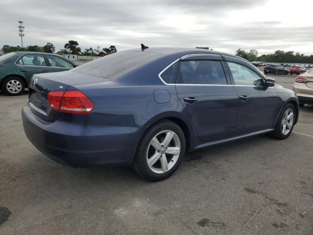 1VWBP7A32DC059350 - 2013 VOLKSWAGEN PASSAT SE 蓝色 照片 3