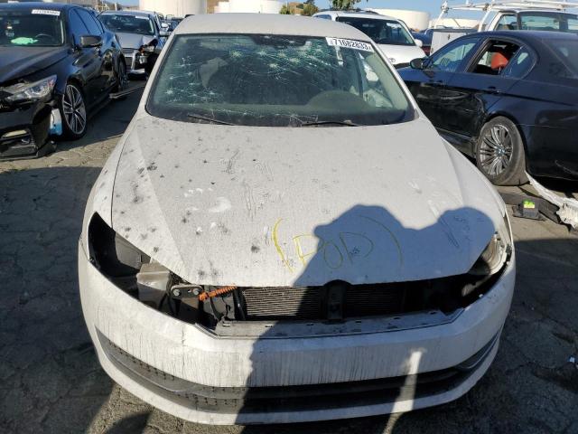 1VWAP7A31DC077043 - 2013 VOLKSWAGEN PASSAT S WHITE photo 5