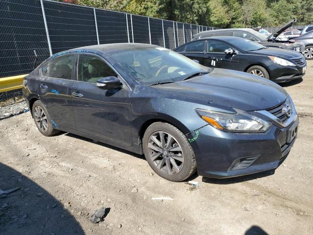 1N4AL3AP6HC129756 - 2017 NISSAN ALTIMA 2.5 BLUE photo 4