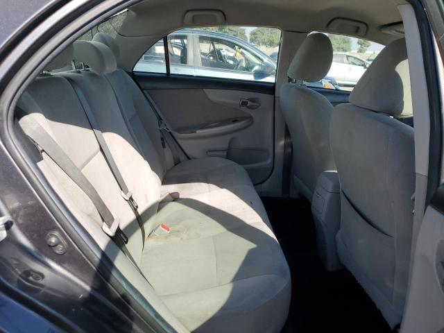 5YFBU4EE7DP104277 - 2013 TOYOTA COROLLA BASE Gris foto 10