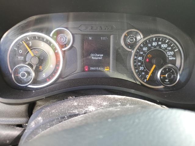 3C7WRMDL3KG729459 - 2019 RAM 5500 TWO TONE photo 9