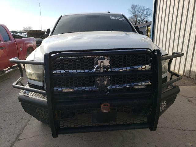 3C63R3HL0DG580362 - 2013 RAM 3500 SLT WHITE photo 5