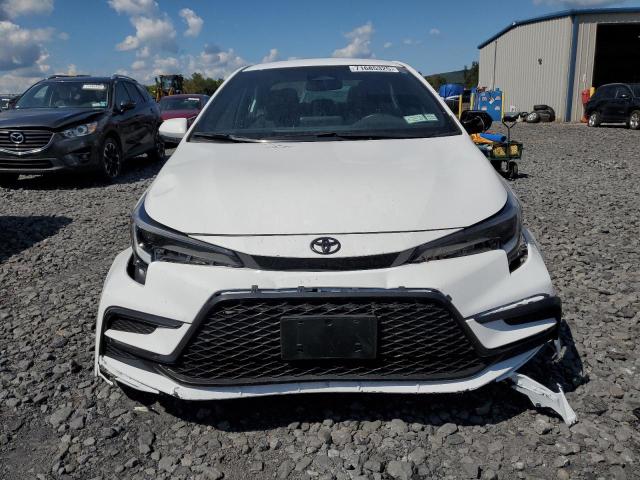 5YFS4MCE2PP149635 - 2023 TOYOTA COROLLA SE თეთრი ფოტო 5