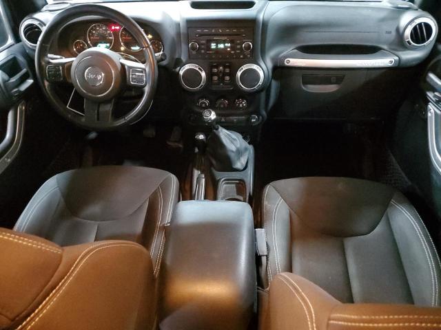 1C4BJWEG5GL324634 - 2016 JEEP WRANGLER U SAHARA BLACK photo 8