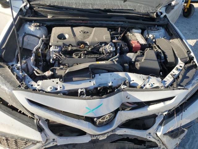 4T1T11AK5RU232370 - 2024 TOYOTA CAMRY SE NIGHT SHADE WHITE photo 11