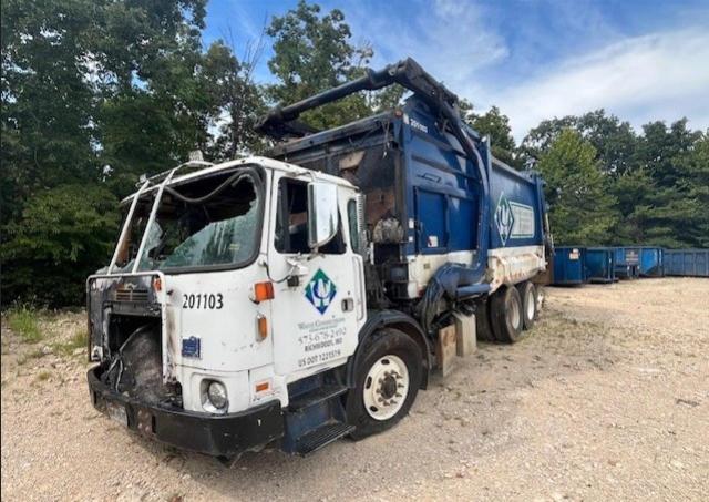 2015 AUTOCAR LLC XPEDITOR, 