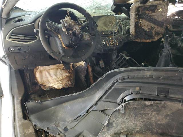 1G1ZE5ST6HF270428 - 2017 CHEVROLET MALIBU LT SILVER photo 8