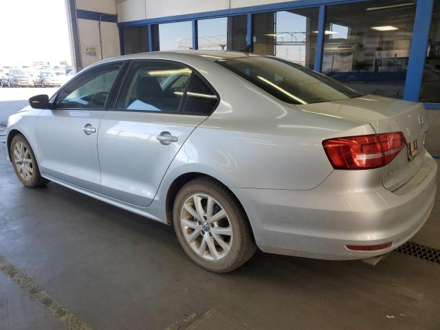 3VWD17AJ7FM287130 - 2015 VOLKSWAGEN JETTA SE SILVER photo 2