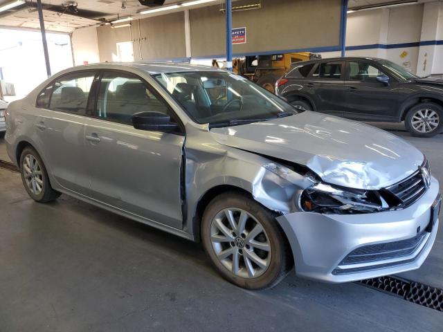 3VWD17AJ7FM287130 - 2015 VOLKSWAGEN JETTA SE SILVER photo 4