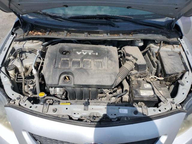 2T1BU4EE4AC324956 - 2010 TOYOTA COROLLA BASE Gümüş foto 11