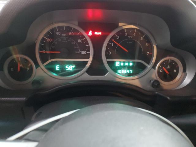 1J4GA59168L521572 - 2008 JEEP WRANGLER U SAHARA წითელი ფოტო 9