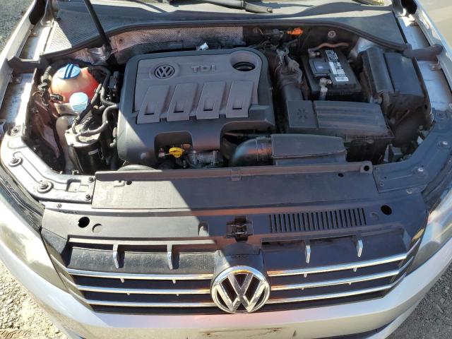1VWBN7A35EC087103 - 2014 VOLKSWAGEN PASSAT SE SILVER photo 11