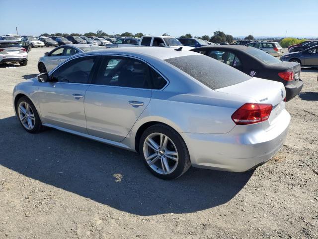 1VWBN7A35EC087103 - 2014 VOLKSWAGEN PASSAT SE SILVER photo 2