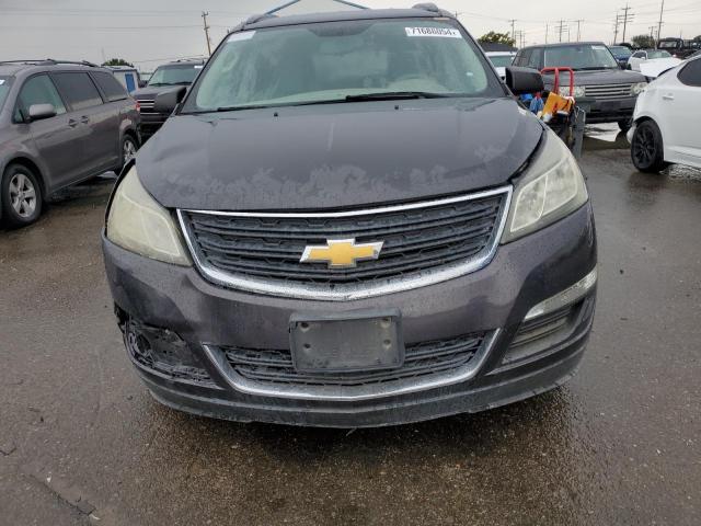 1GNKRFED5FJ388284 - 2015 CHEVROLET TRAVERSE LS CHARCOAL photo 5