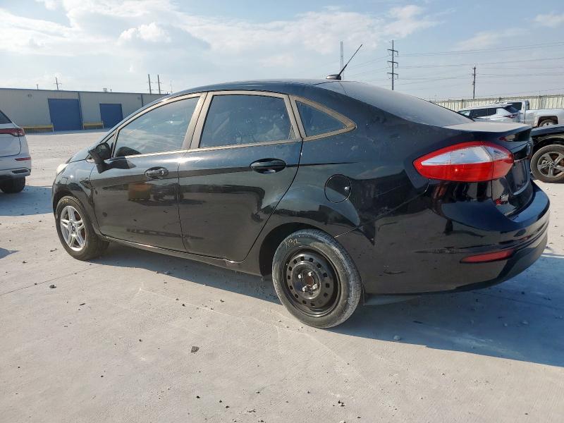 3FADP4BJ1JM117052 - 2018 FORD FIESTA SE 黑色 照片 2