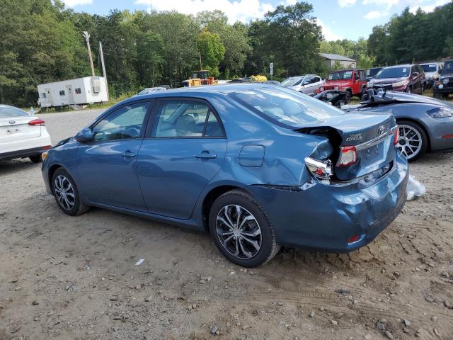 5YFBU4EE3CP032329 - 2012 TOYOTA COROLLA BASE Blau Foto 2