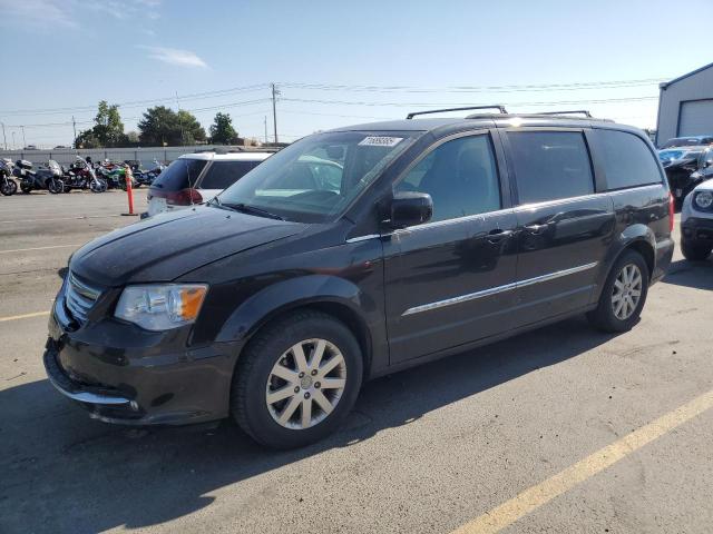 2013 CHRYSLER TOWN & COU TOURING, 