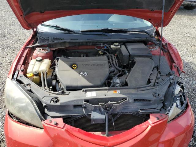 JM1BK343661458427 - 2006 MAZDA 3 HATCHBACK RED photo 11